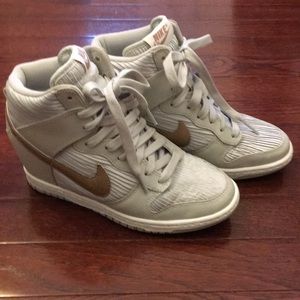 Nike Sky High Dunk Wedge Sneaker